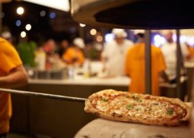 Al Pitti Pizza & Friends “la margherita della libertà”: Campania e New York unite nel segno della pace